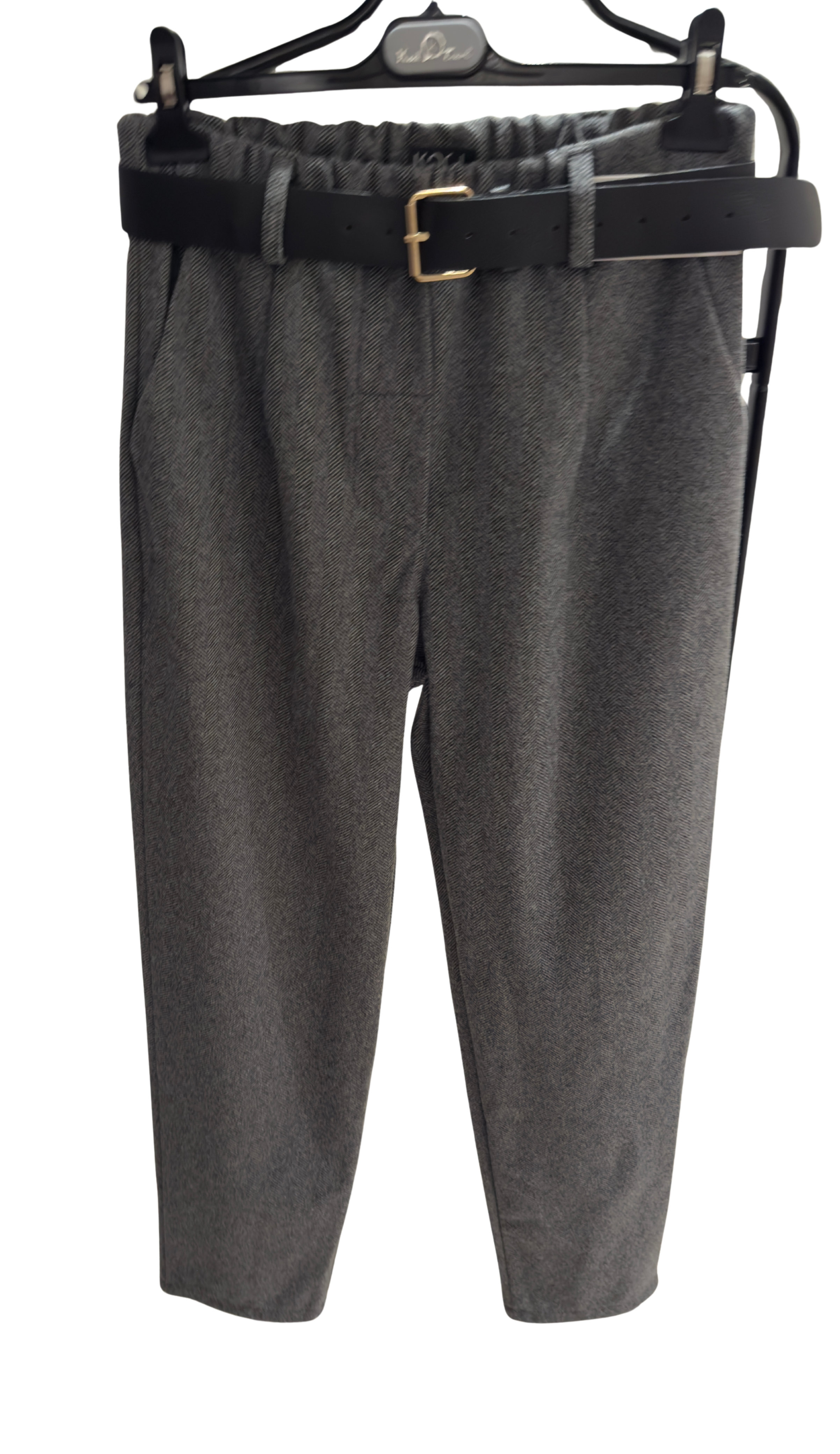 Calças com Cinto – Corte Moderno & Confortável