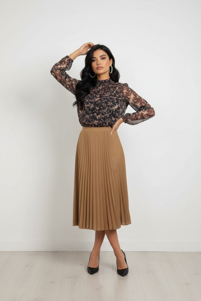 Saia Plissada — Elegância Intemporal