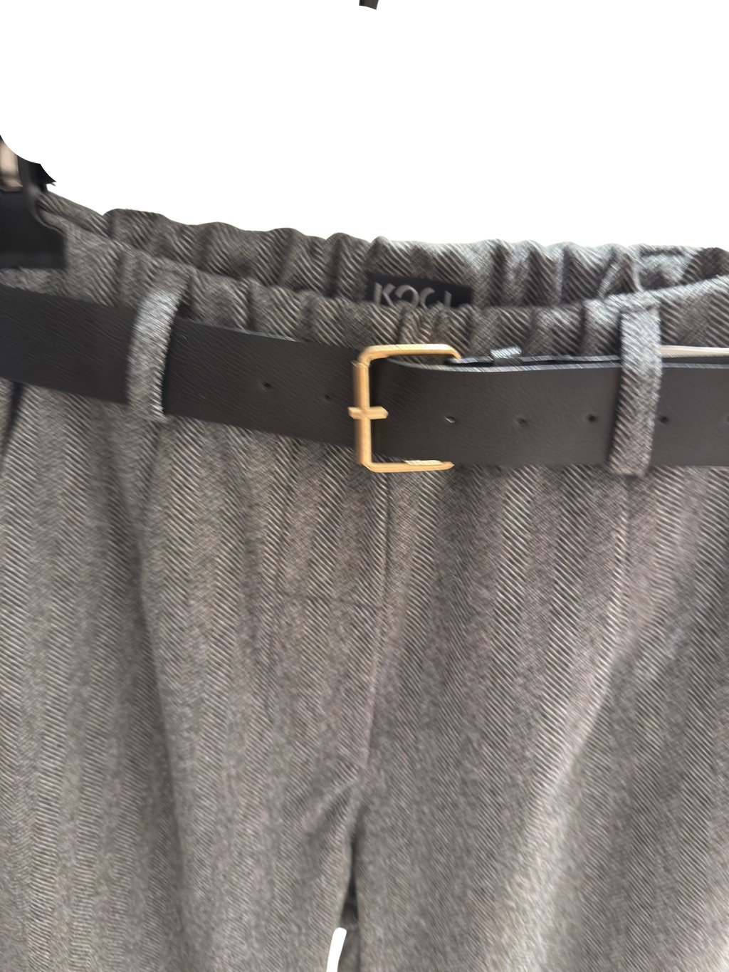 Calças com Cinto – Corte Moderno & Confortável